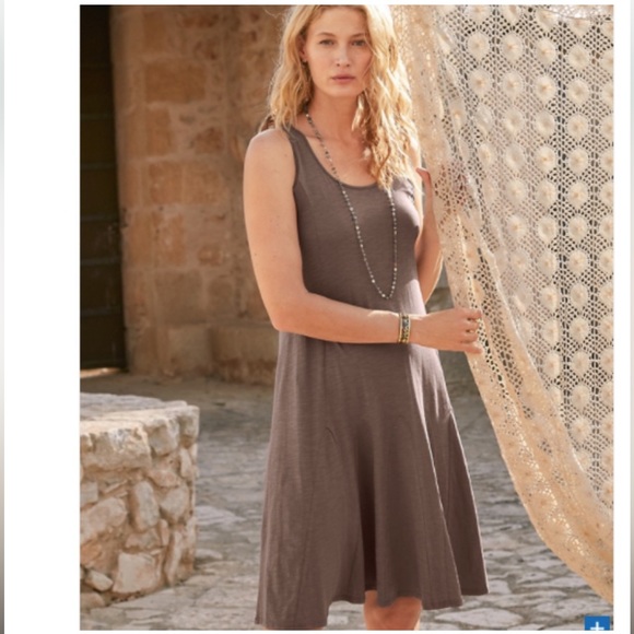 Garnet Hill Dresses & Skirts - Garnet Hill NWT organic godet dress